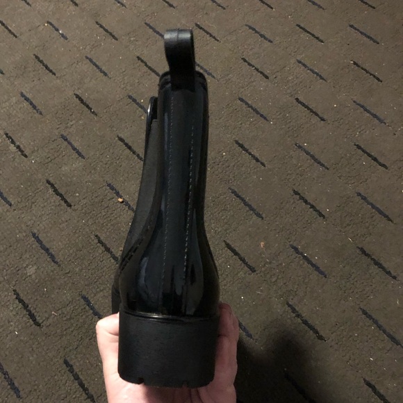 Black patent shiny ankle Rainboot Size 10 - Picture 8 of 9